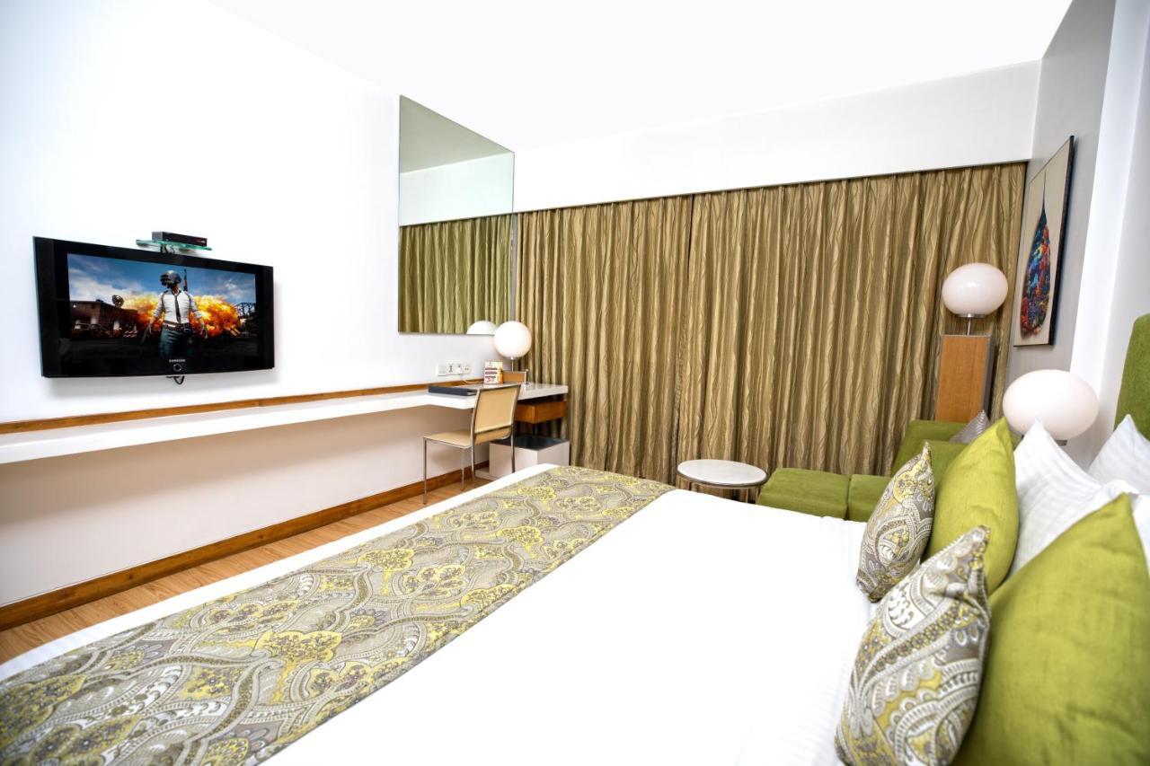 Yogi Executive, Navi Mumbai Hotel Exterior photo