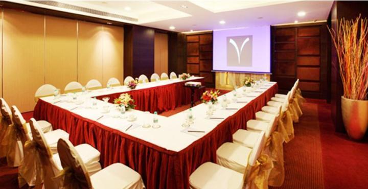 Yogi Executive, Navi Mumbai Hotel Exterior photo